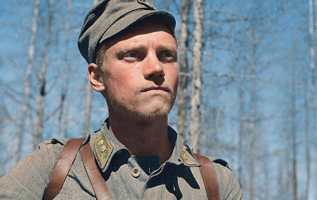 Kaukopartiomies luutnantti Lauri T&ouml;rni oli mm. presidentti Mauno Koiviston esimies Ilomantsin torjuntataisteluissa.