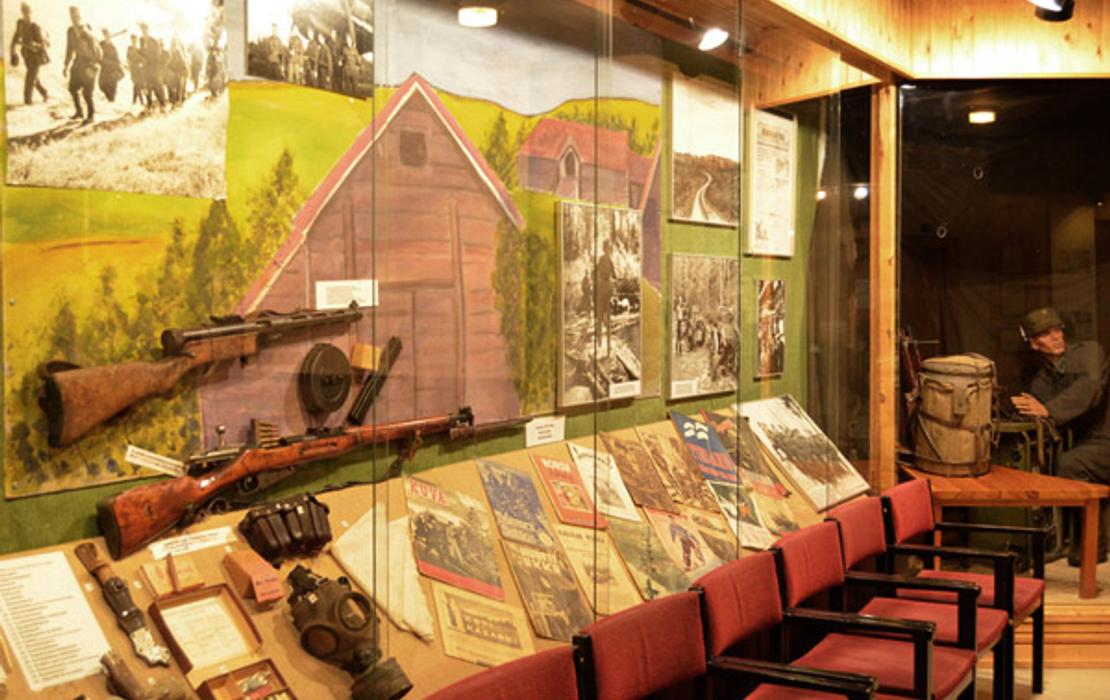 Museossa on esill&auml; Sodasta rauhaan -n&auml;yttely.